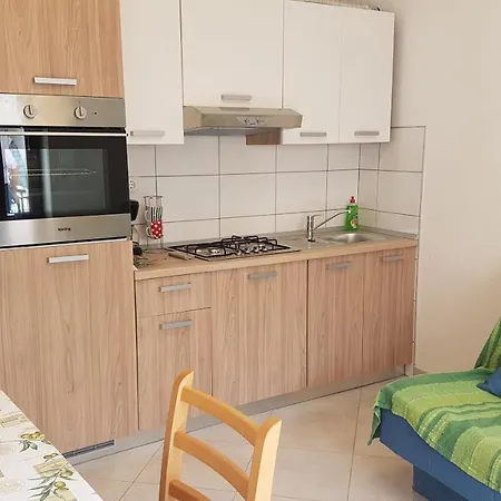 Jerko Apartamento Vrboska